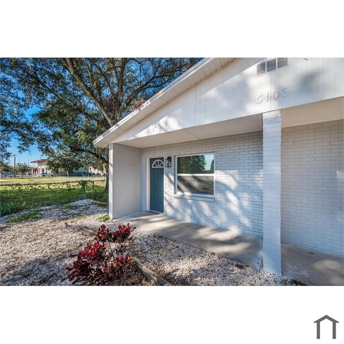 5106 E Columbus Dr