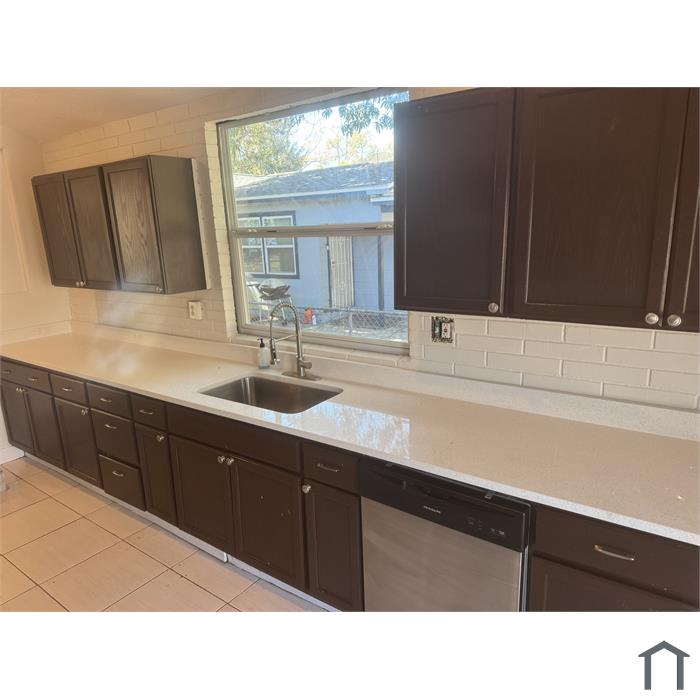 3019 19th Ave S