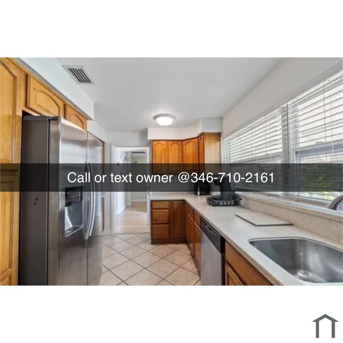 1612 Suffolk Dr