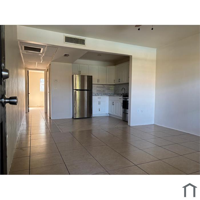 2500 Harn Blvd