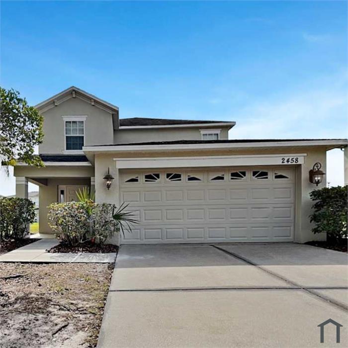 2458 Hamlet Cir