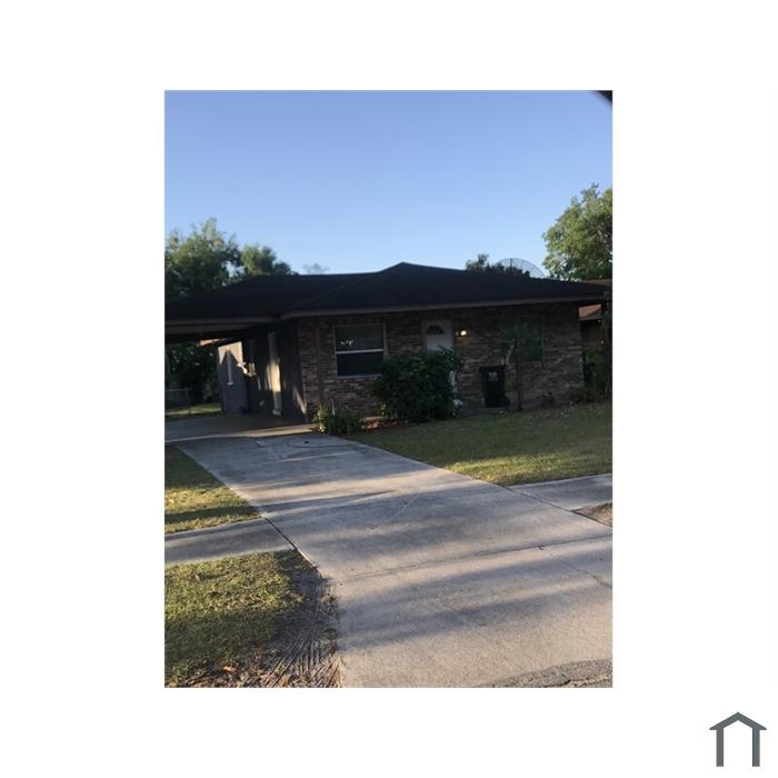 2016 Somerville Dr N