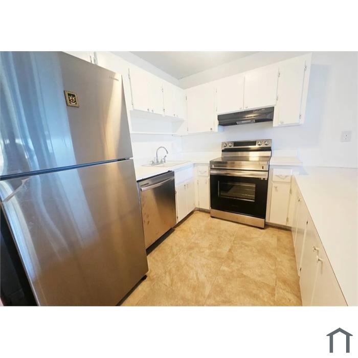114 Fairway Ct