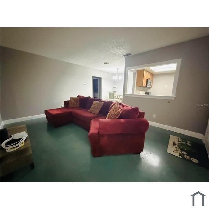 2001 San Marcos Dr SE