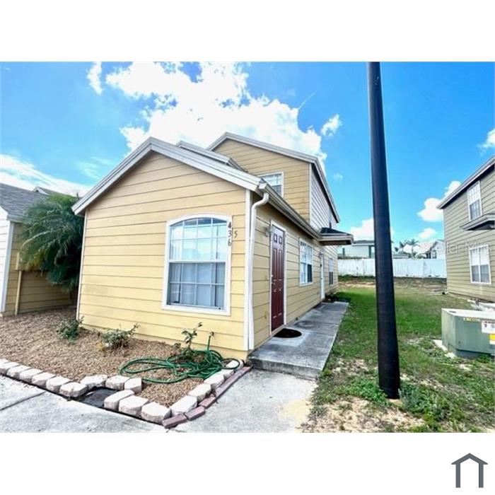 436 Washington Palm Loop