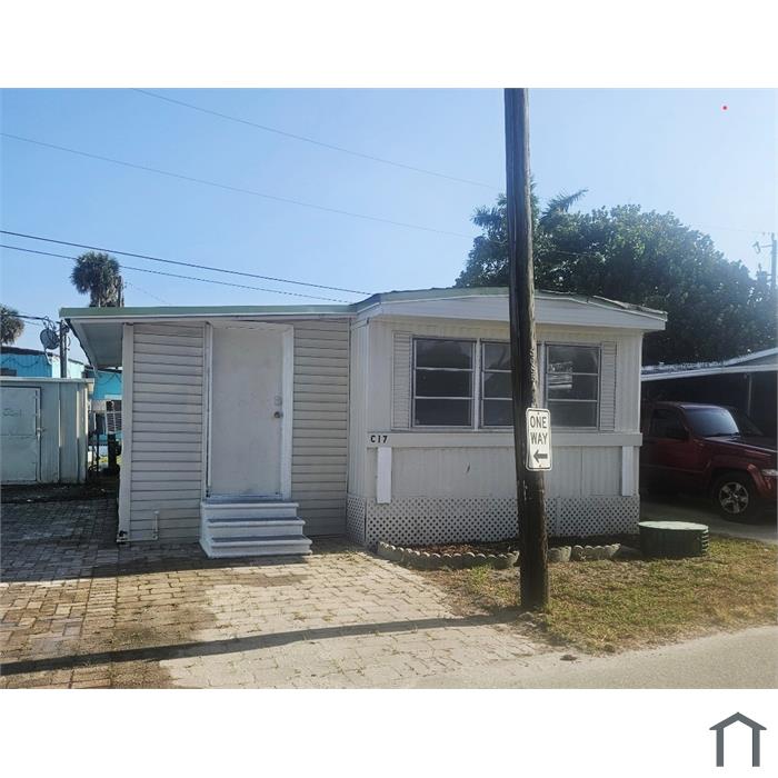 1895 N Tamiami Trl