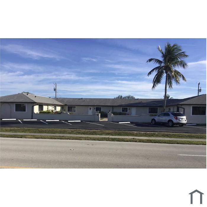 3715 Country Club Blvd