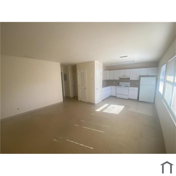 3555 Seminole Ave