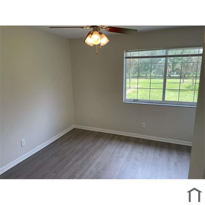 WoodsideVillas