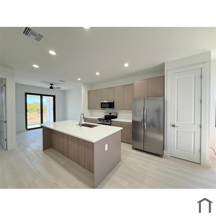 360 Baytree Dr