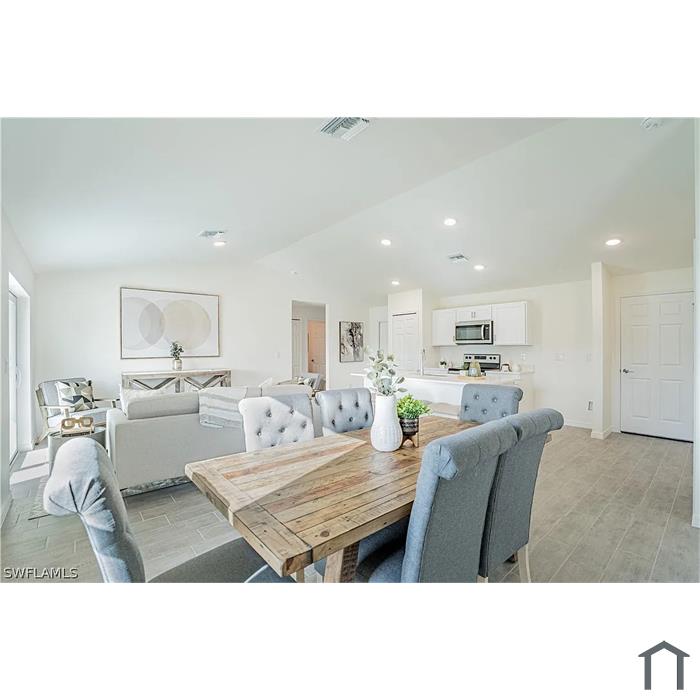 3321 15th St W