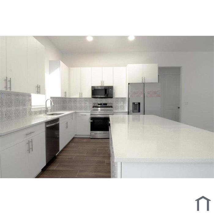 15061 Brainbridge Cir