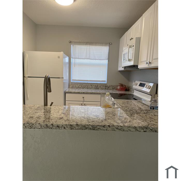 25050 Sandhill Blvd