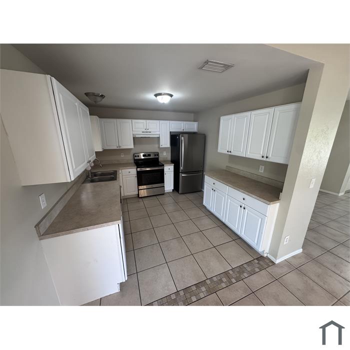 1109 SE 6th Ter