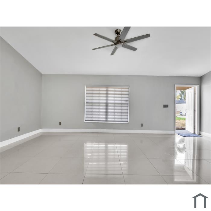 1526 NW 21st Pl