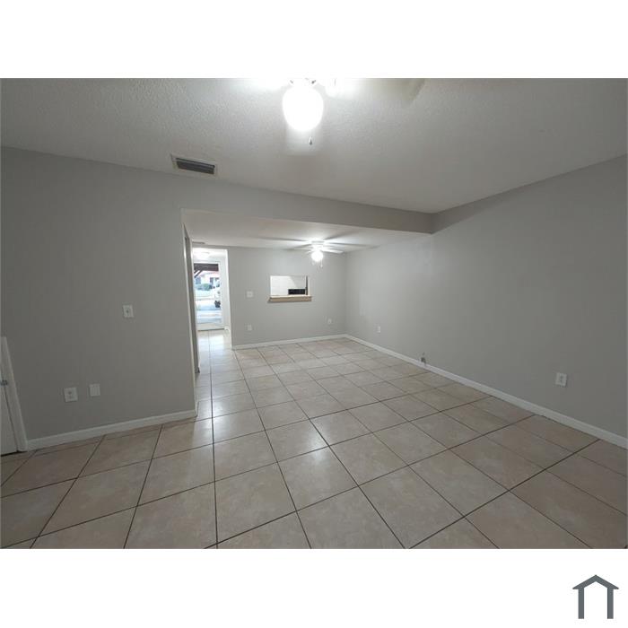 717 66th Ave W