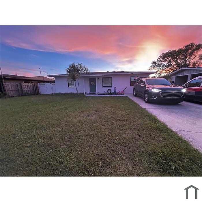 1105 25th Ave W