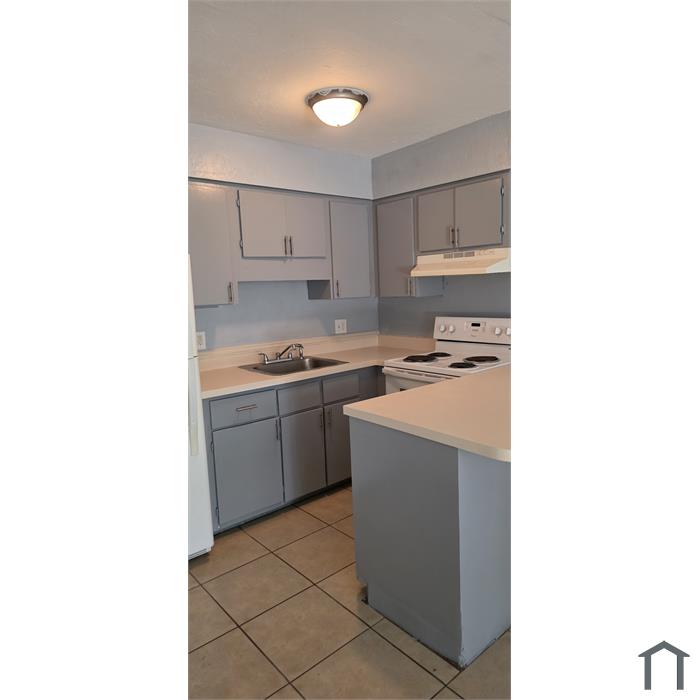 38 NW 21st Pl