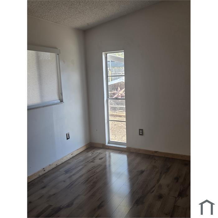 2020 Carson Ave