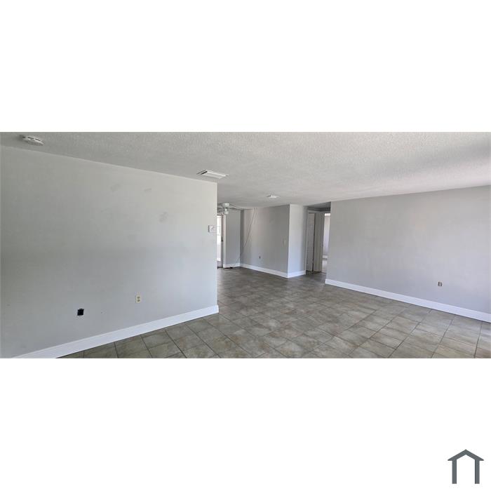 7301 Country Club Dr