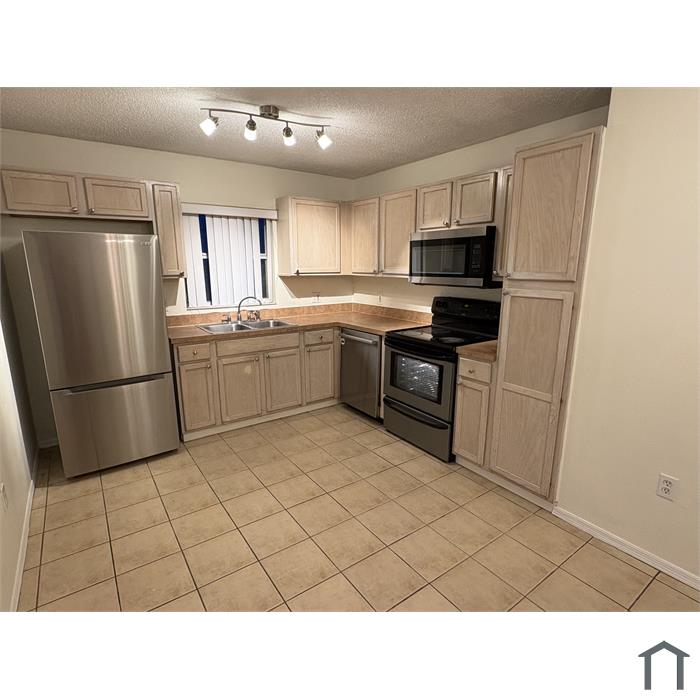 2090 Jessa Dr