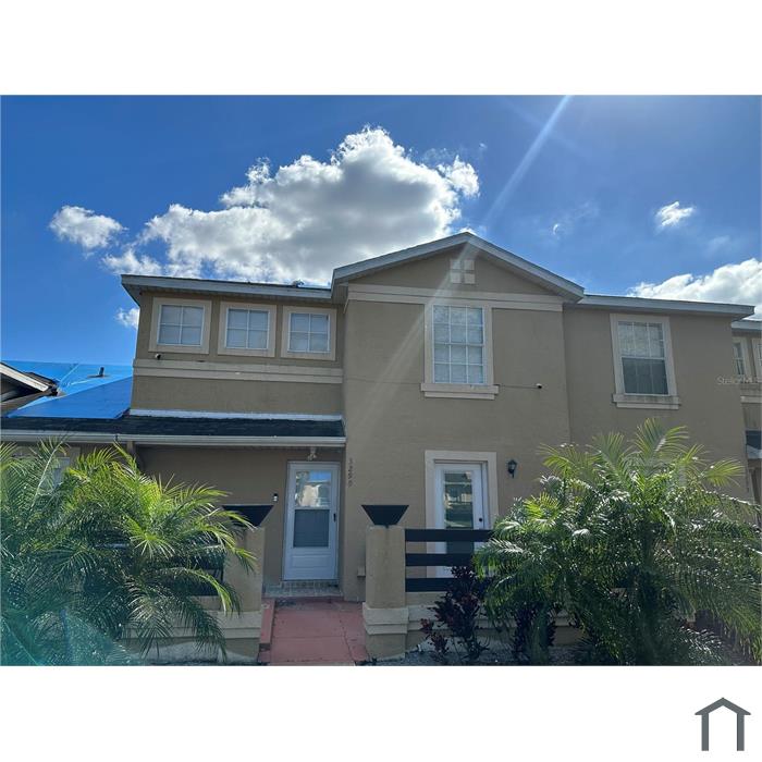 3299 Sandy Shore Ln