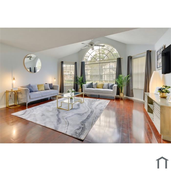 5004 Laguna Bay Cir