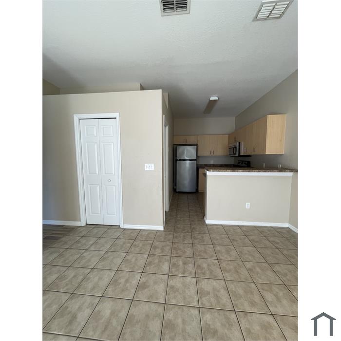 349 Port Pleasant Dr