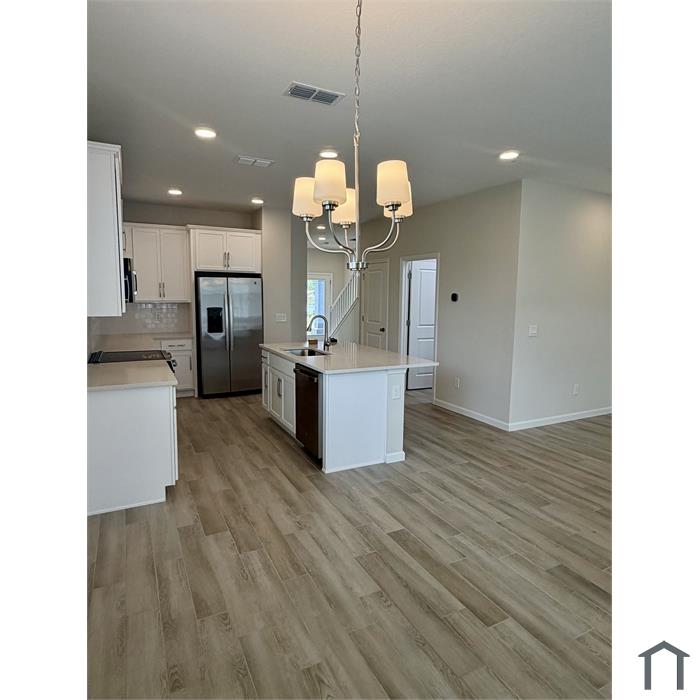5222 Center Lake Ranch Blvd