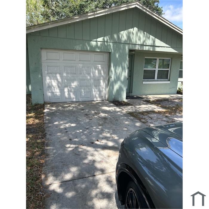 1101 Hemlock Cir