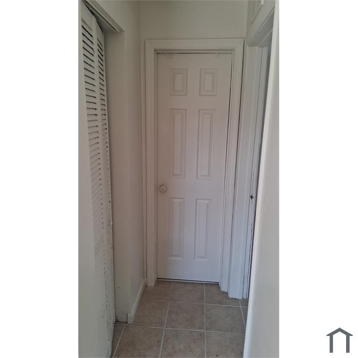 803 Avenue G
