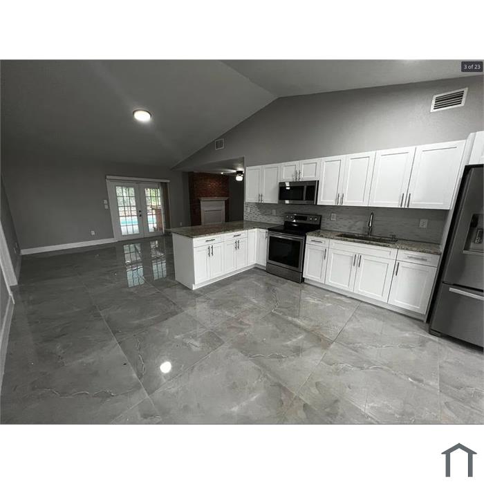 1310 SW Bellevue Ave