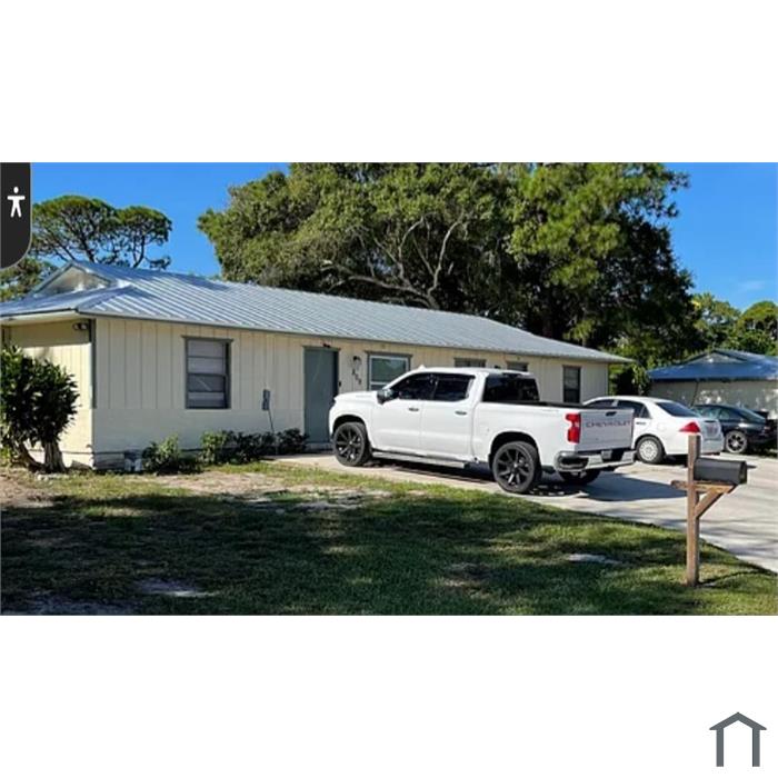 809 King Orange Dr