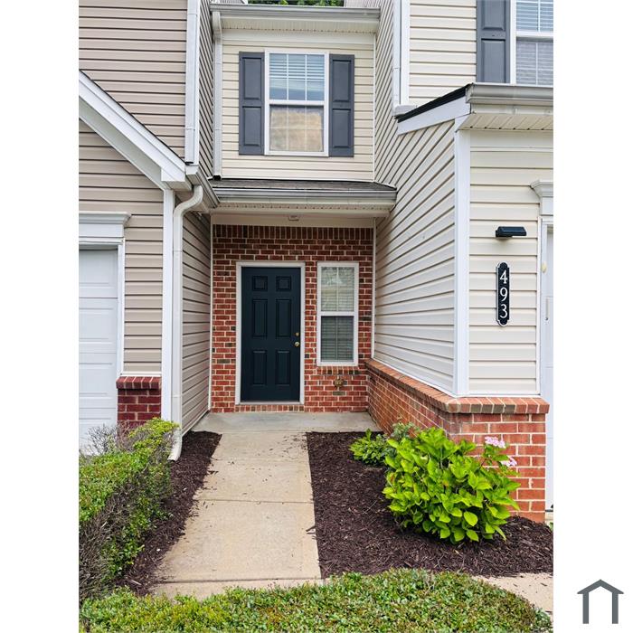 493 Windstone Trl
