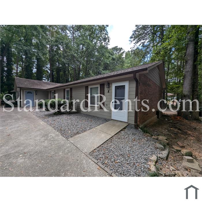 694 Bellemeade Dr SW