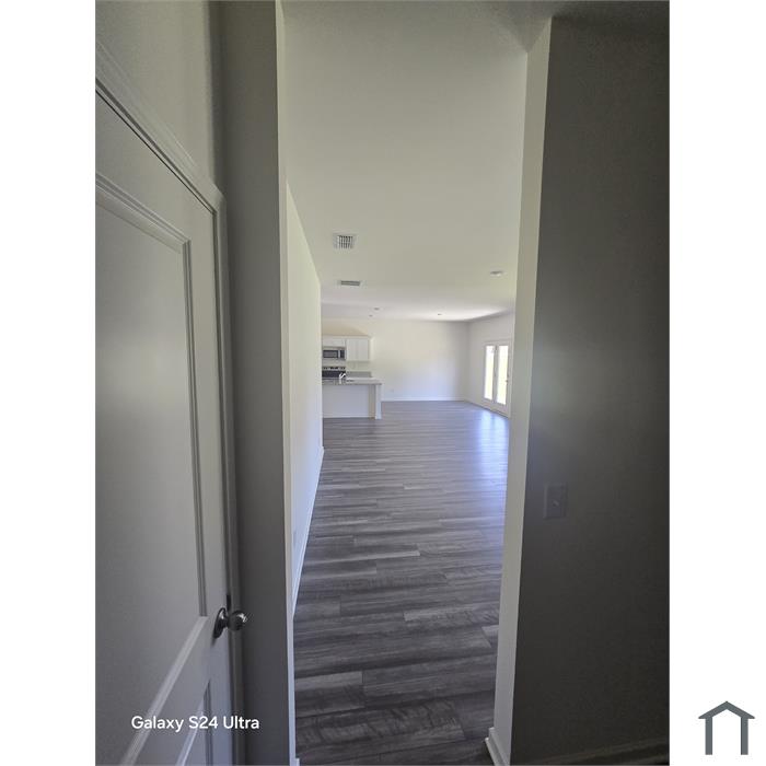 2118 Argento Cir