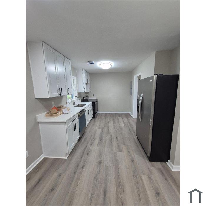 1813 Danrich Dr