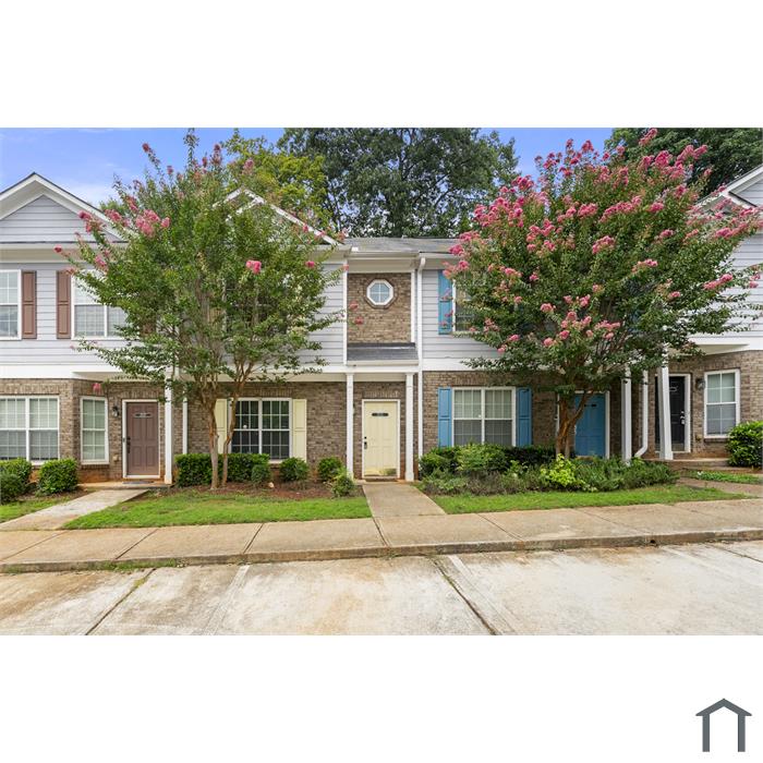 2525 Walden Lake Dr