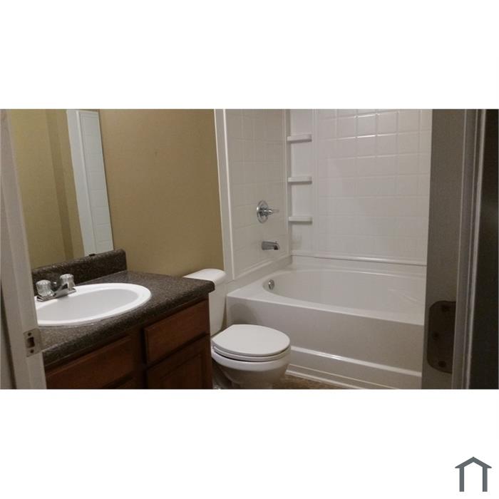 3301 Fairington Club Dr