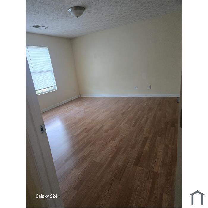 14302 Fairington Ridge Cir