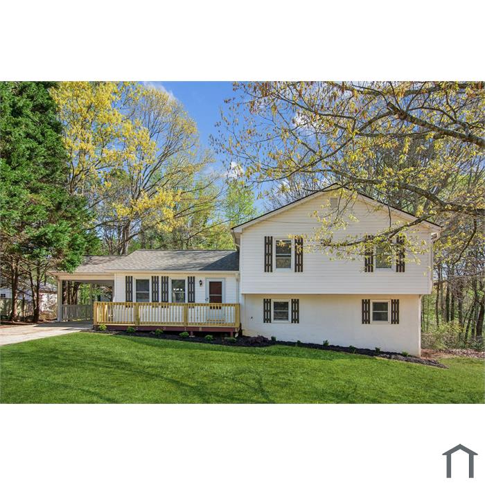 2453 Falcon Ct