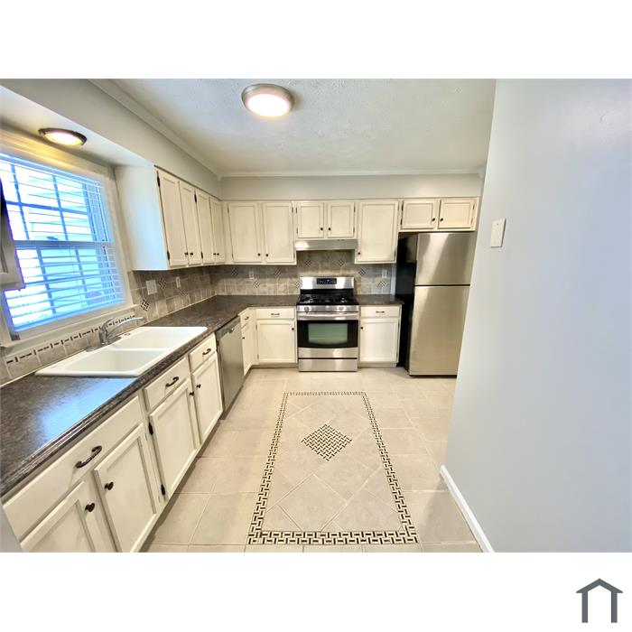 317 Timber Creek Ln SW