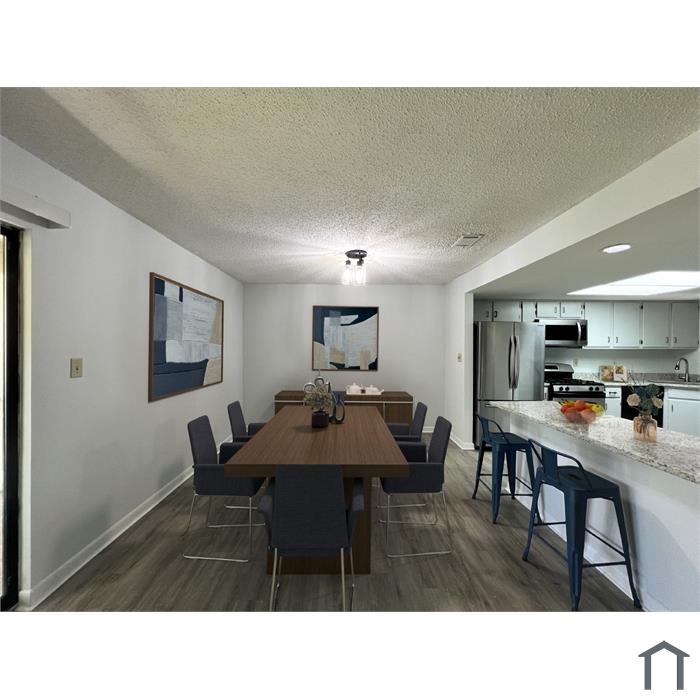 2248 Runnymead Rdg SE