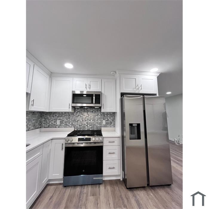 4365 Coopers Creek Dr SE