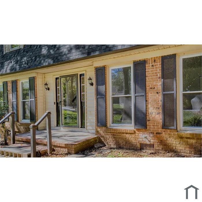 989 Carlisle Rd