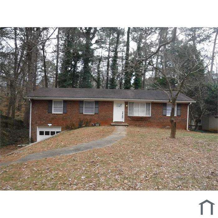 4469 Leonora Dr