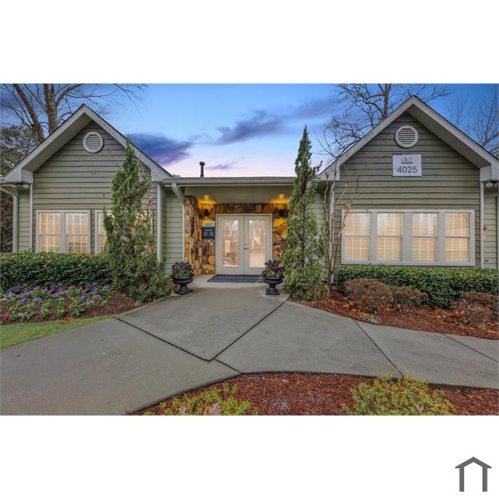 Elliot Gwinnett Place