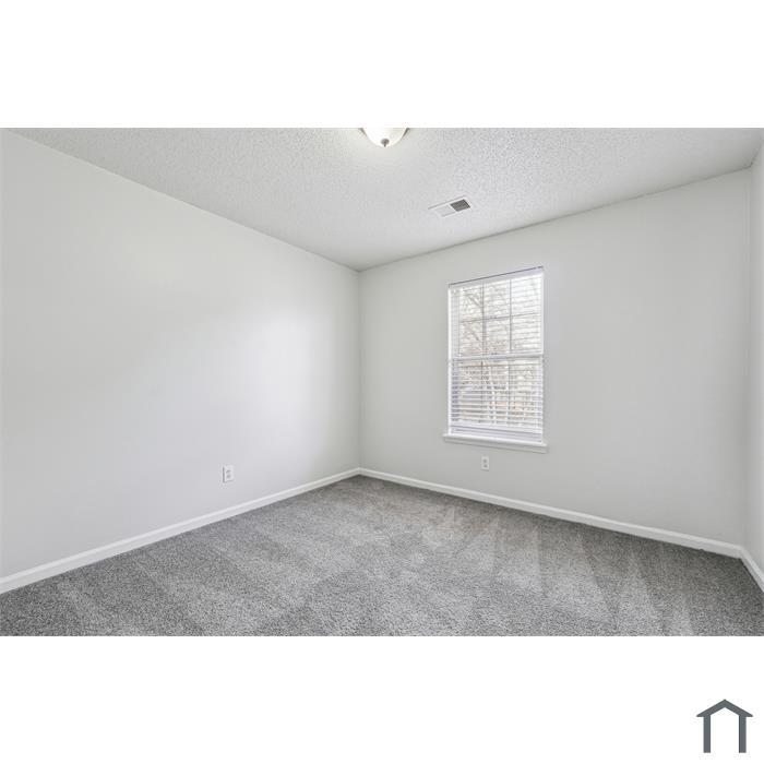 2205 Dresden Grn NW