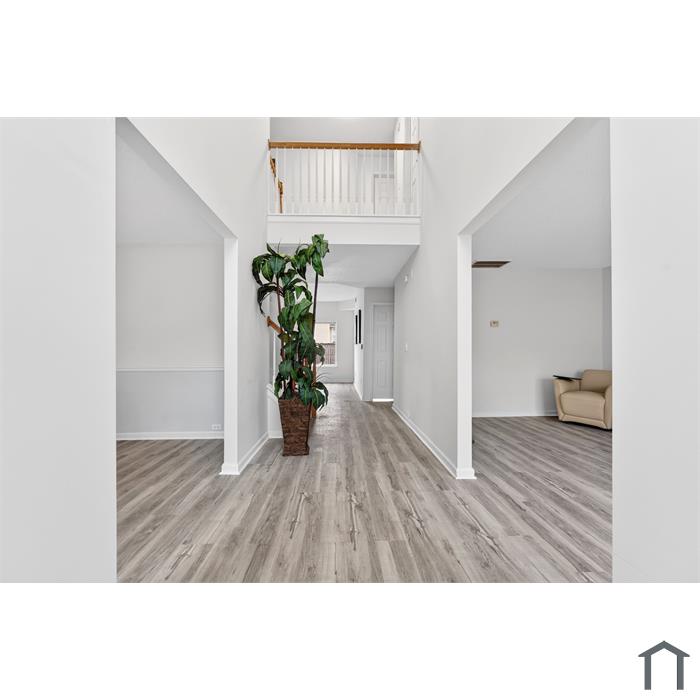 5040 Estonian Dr