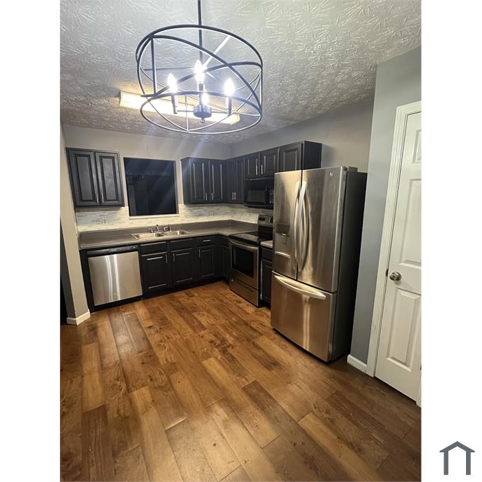 11441 Ashefield Ln